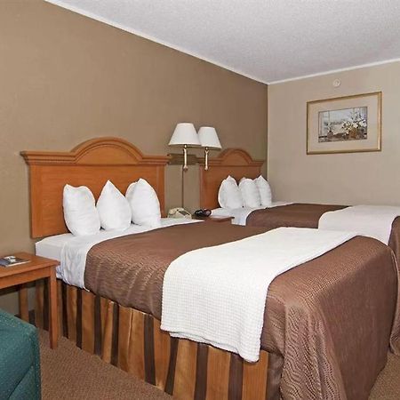Norwood Inn & Suites Mankato North Mankato Zimmer foto