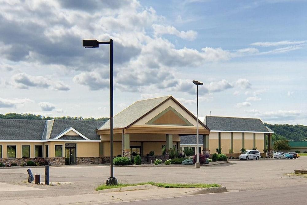 Norwood Inn & Suites Mankato North Mankato Exterior foto