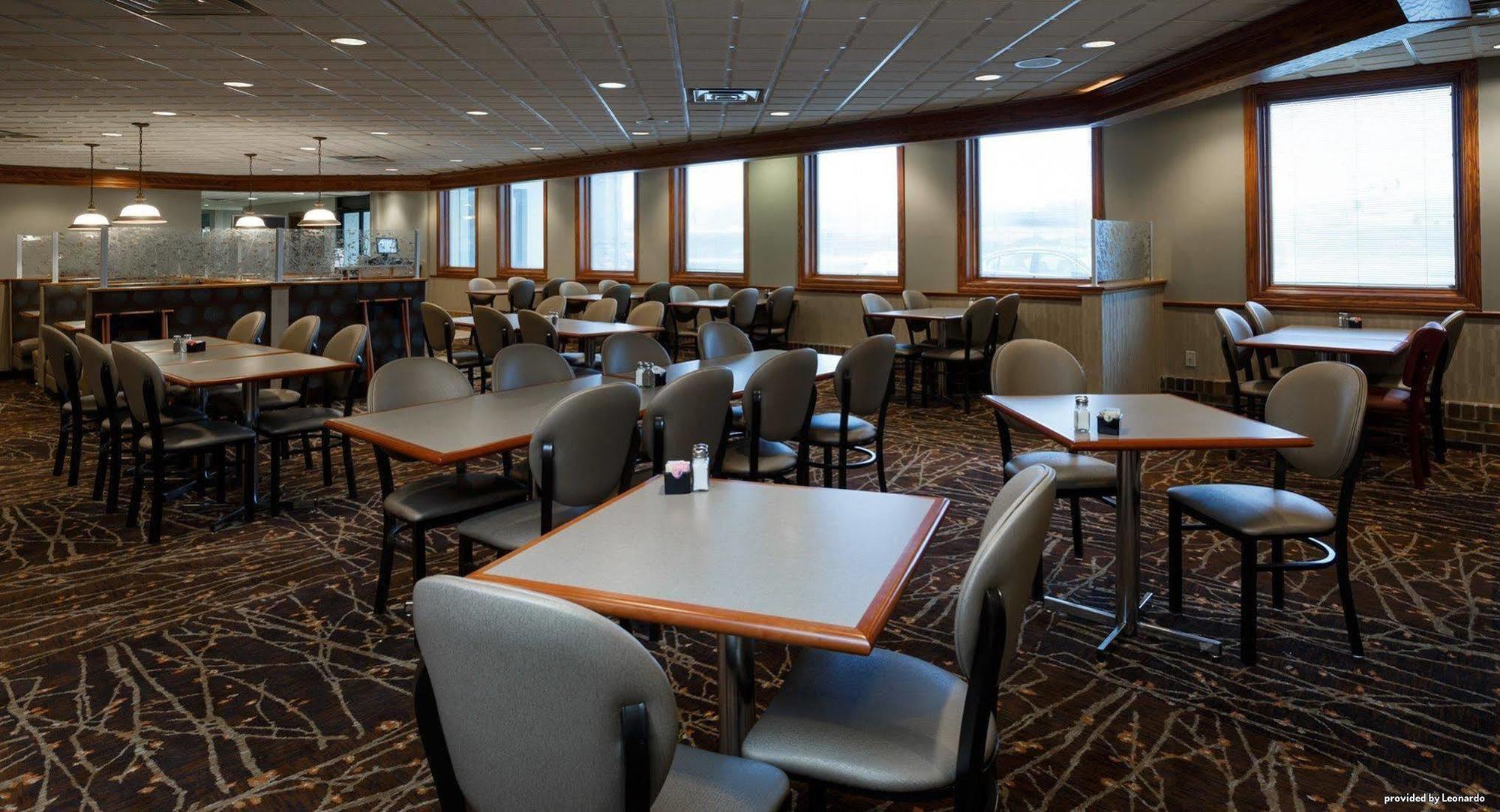 Norwood Inn & Suites Mankato North Mankato Exterior foto